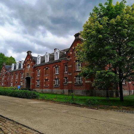 Sweet & Cosy Bed & Breakfast Heers Bagian luar foto